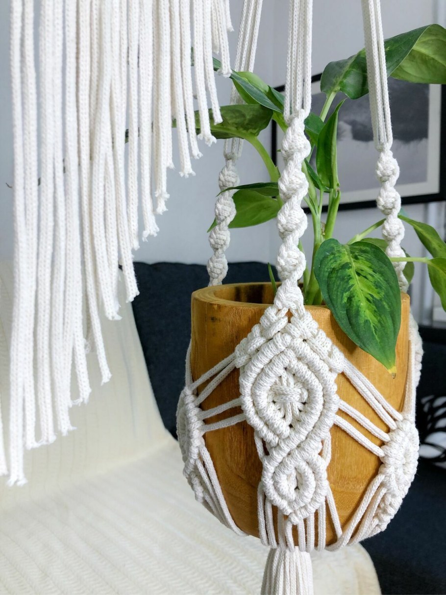 Подвесное кашпо макраме