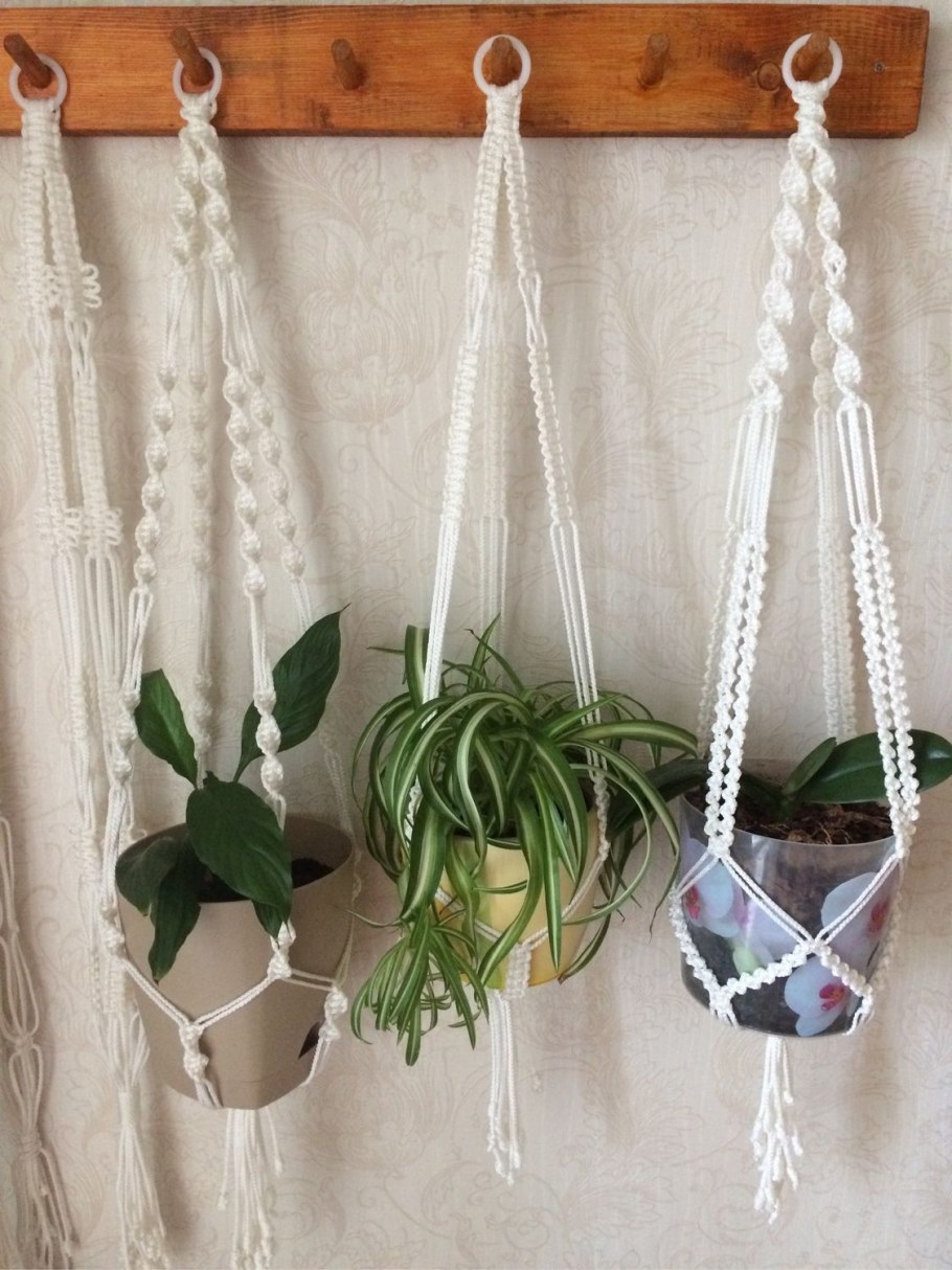 Кашпо с подвесом