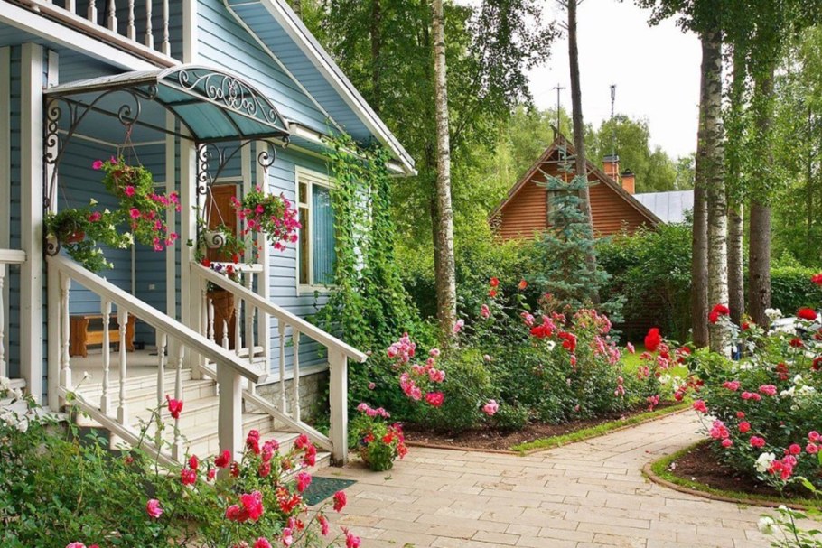 Красивая дача