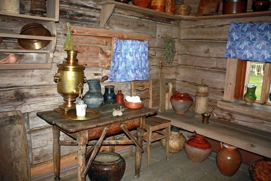 Бабий Кут в избе