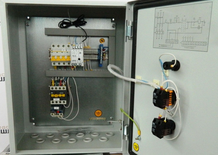 Шкафы управления электрообогревом ШУО-К-10-5/380 МД