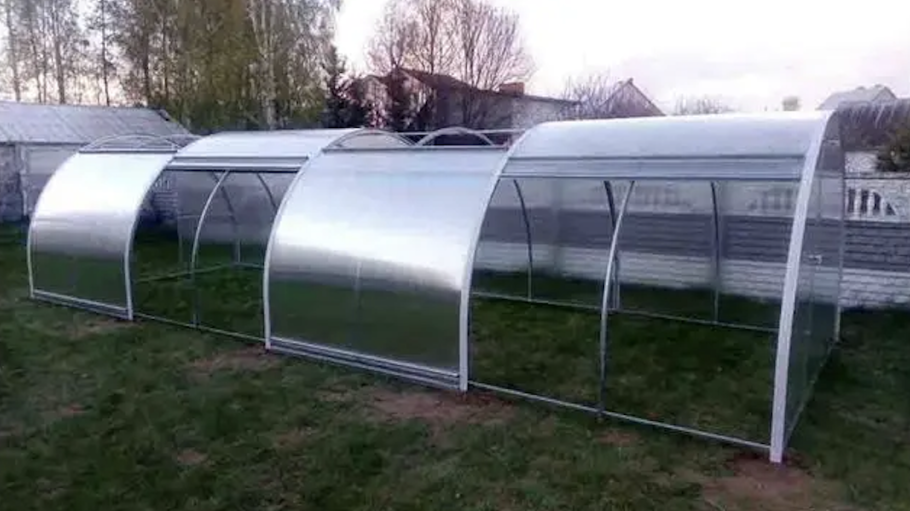 Теплица Альтакрафт Оазис с раздвижной крышей