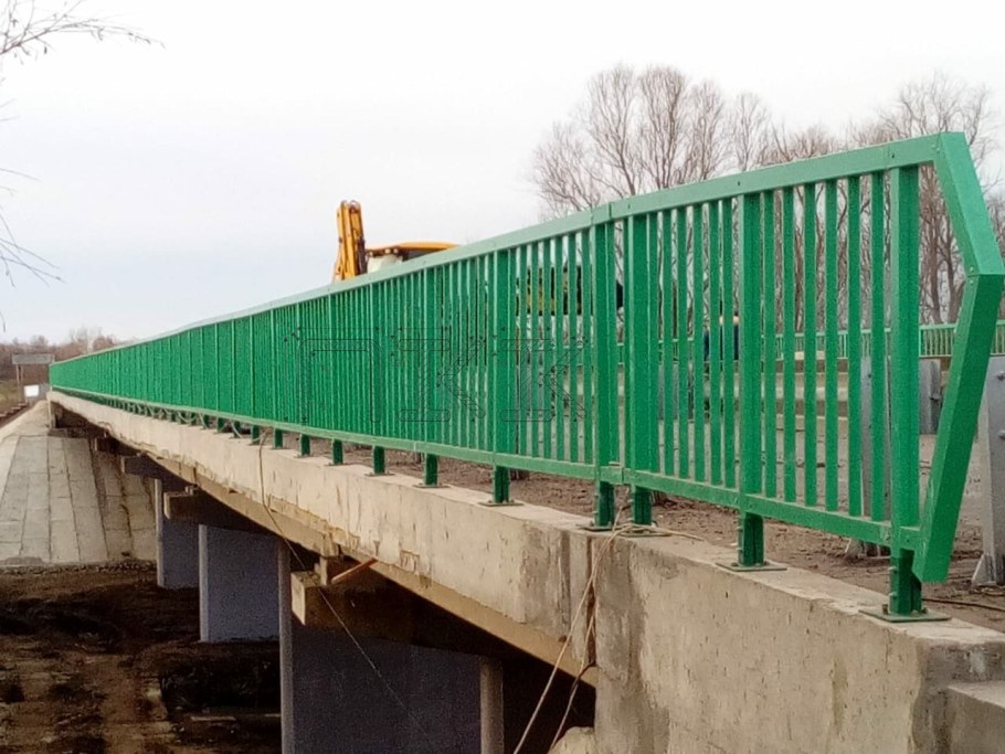 Композитное перильное ограждение