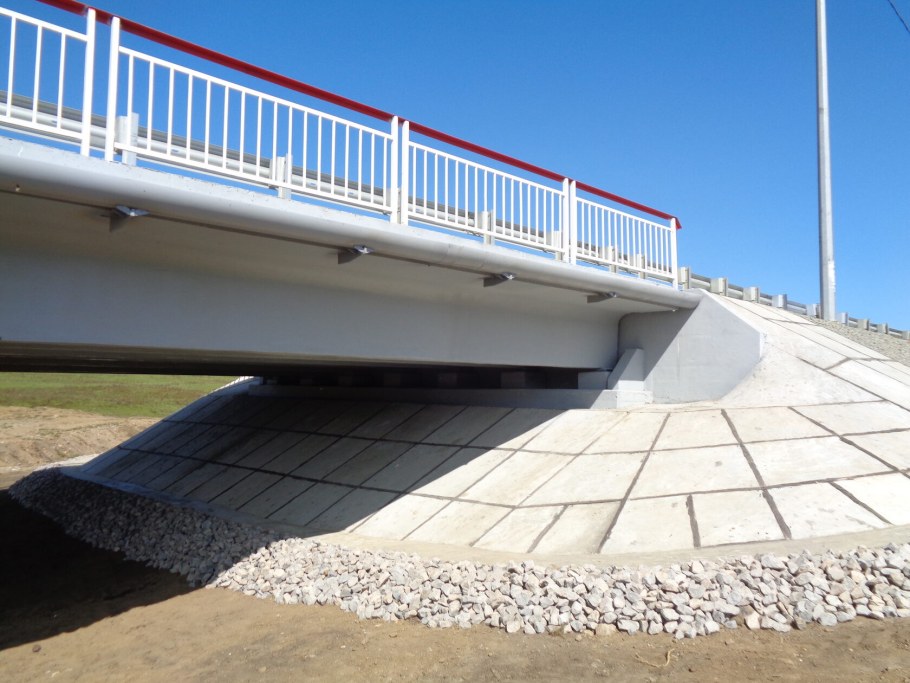 Мостовое перильное ограждение