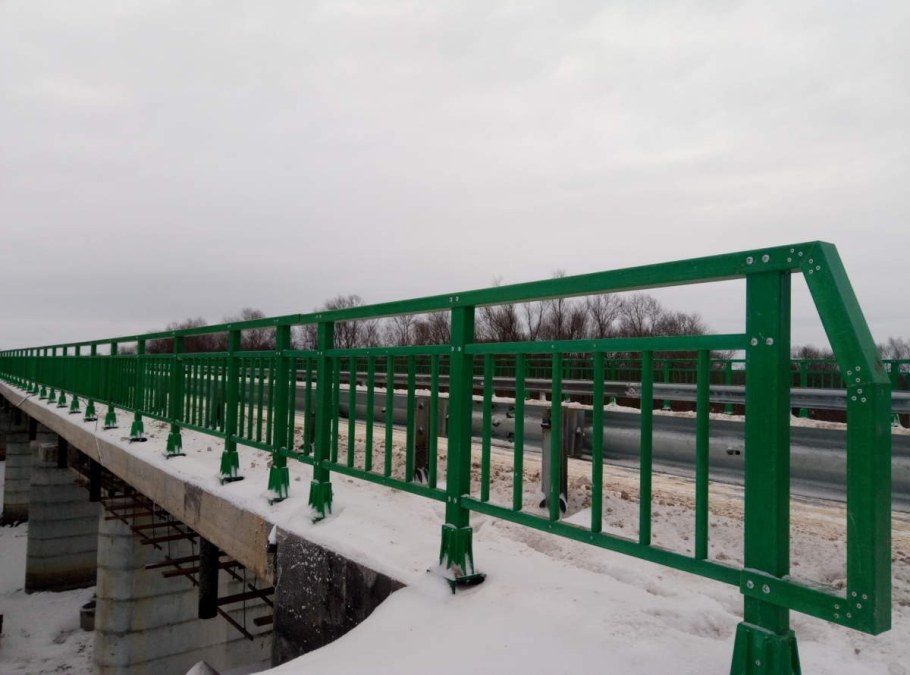 Ограждение перильное, марка "ТРАНСТЕХКОМПОЗИТ"