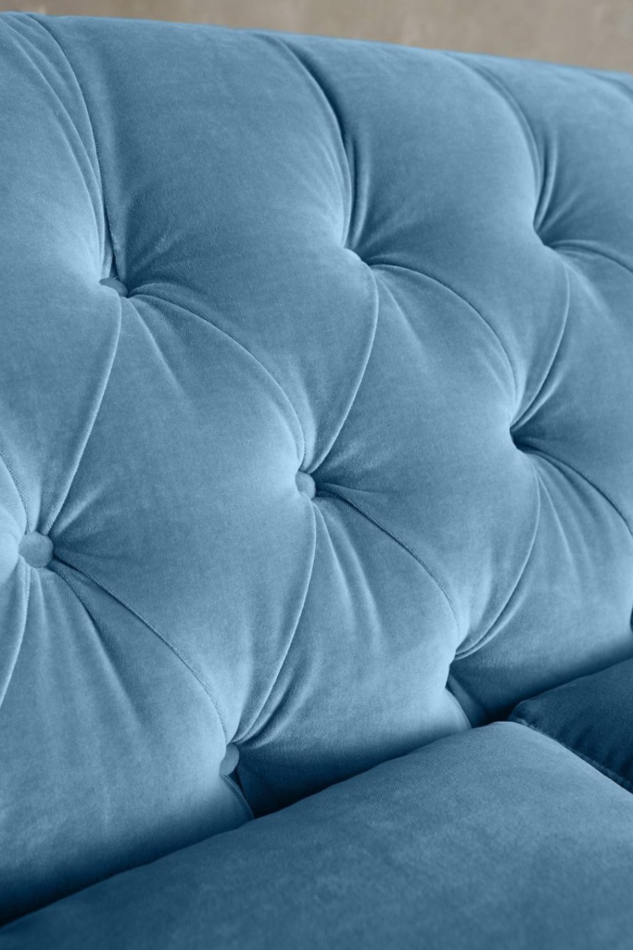 Обивка дивана микровелюр