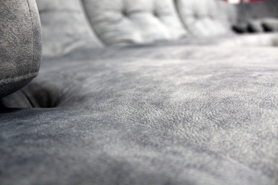 Диван микровелюр серый