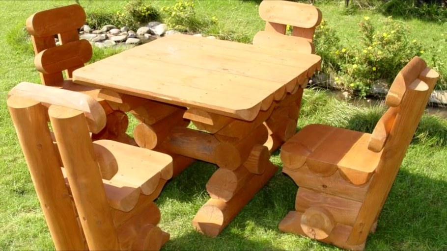 Уличная мебель из бревен