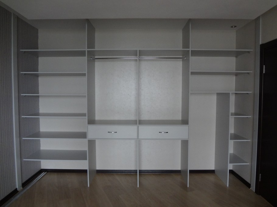 Шкаф купе 1800х2400х600 наполнение