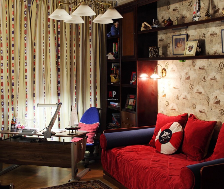 Диван для детской комнаты