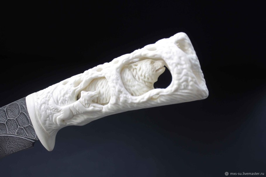 Холмогорская резьба по кости нож
