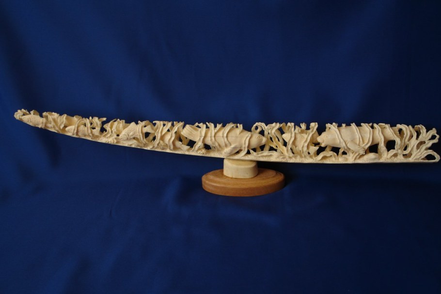 Резьба по кости из бивня мамонта
