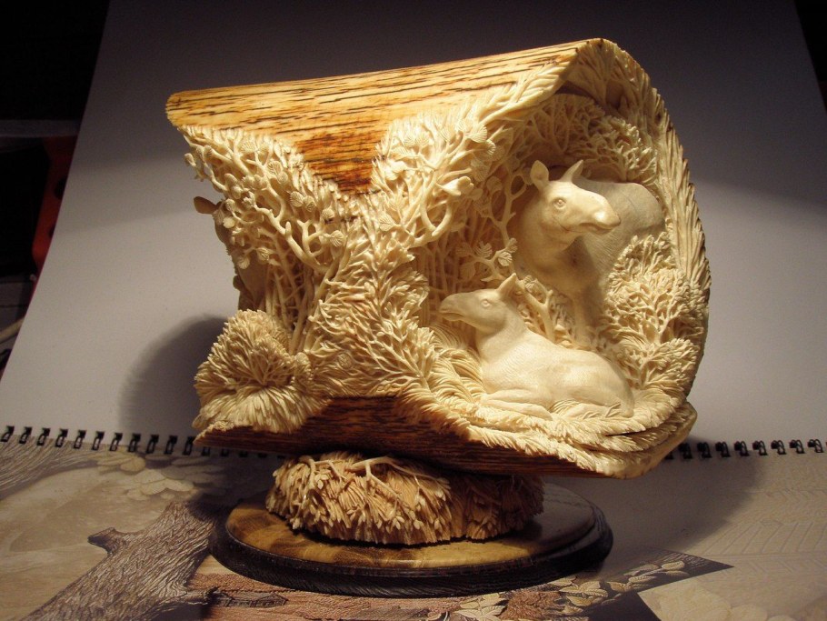 Михаил Мишуков резьба по кости