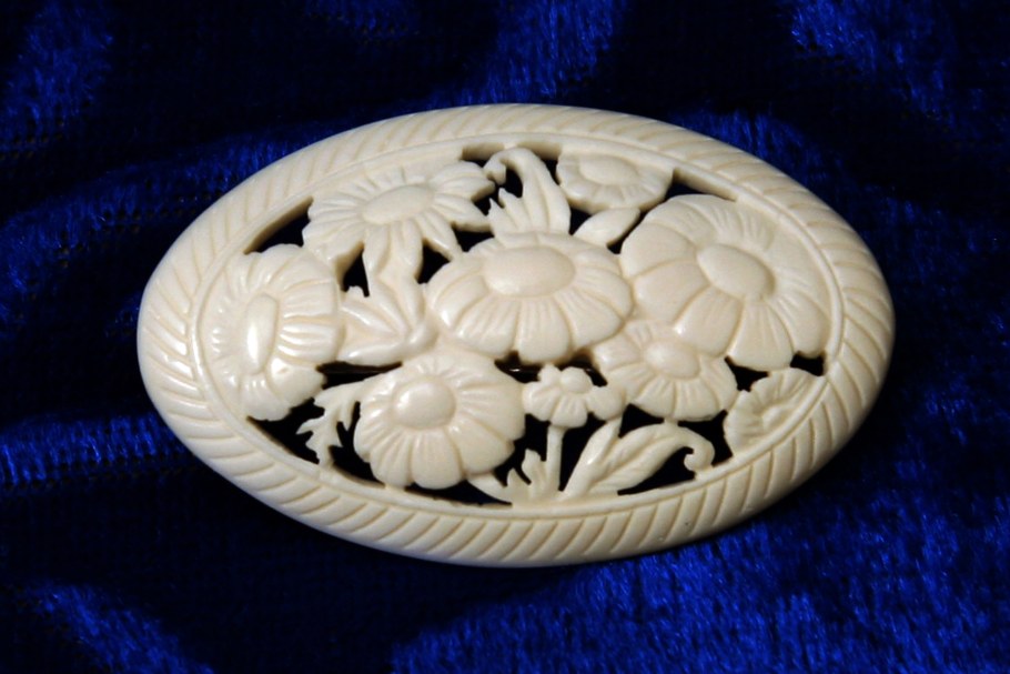 Варнавинская резьба по кости Нижегородская область