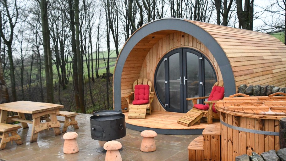 Купольный глэмпинг в Карелии