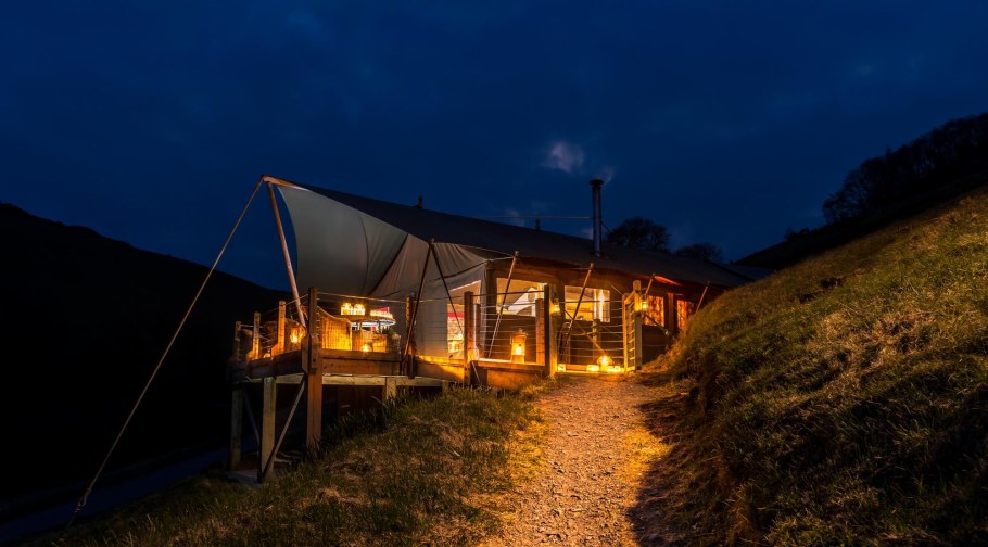 Йети глэмпинг