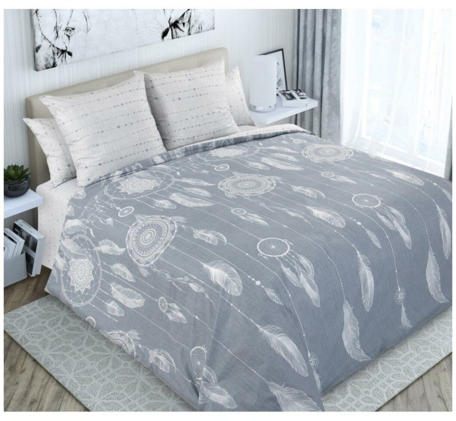 Страйп сатин серый