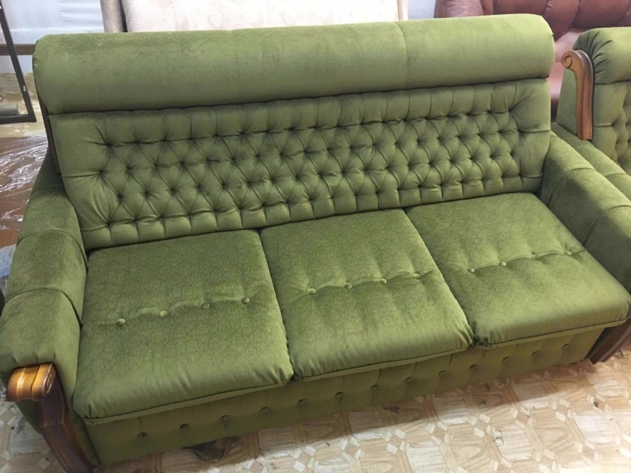 Перетянуть диван