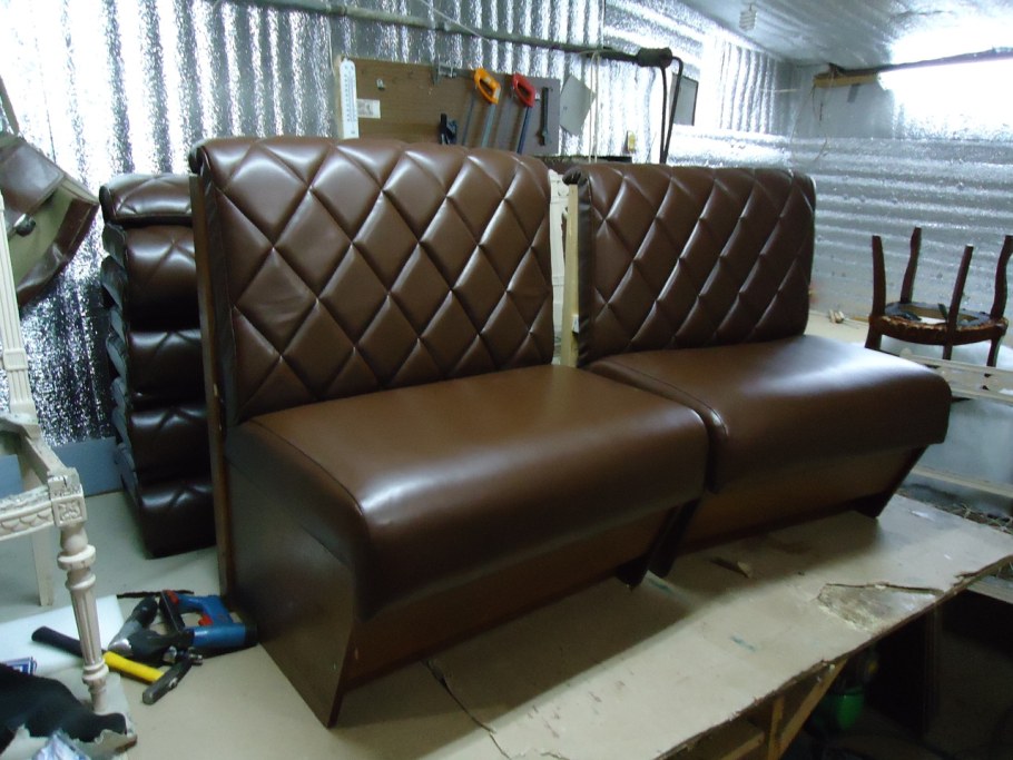 Переобивка дивана