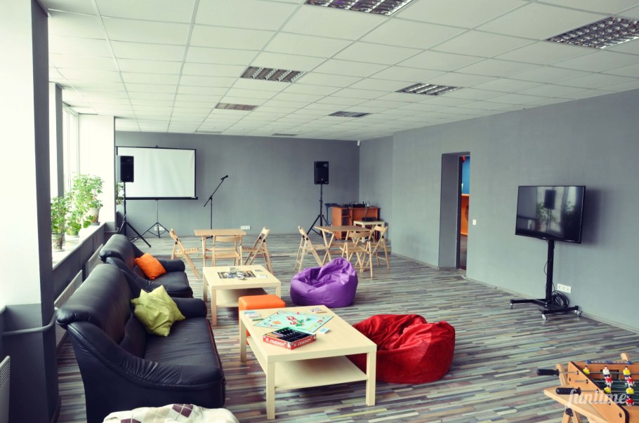 Комната отдыха для молодежи