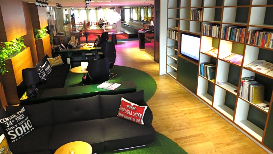 Лаунж зона в школе