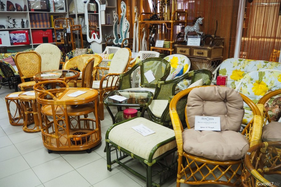 Кухонный гарнитур голубого цвета