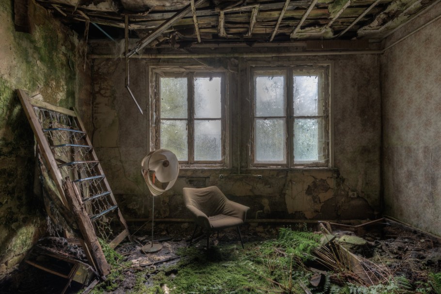 Заброшенная комната