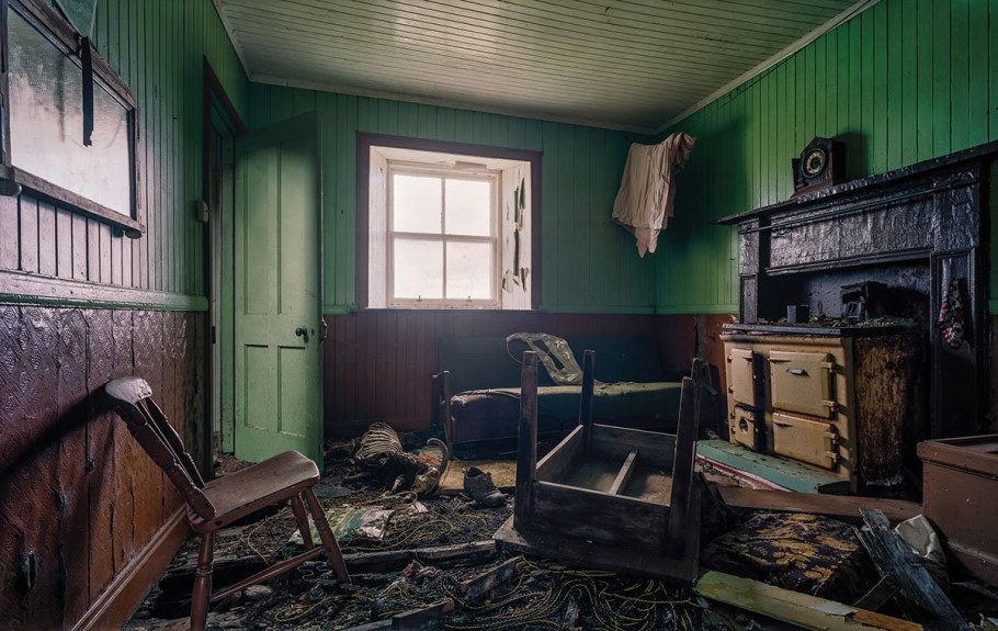 Старая заброшенная квартира