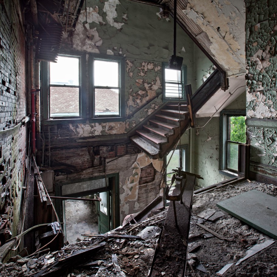 Старая заброшка