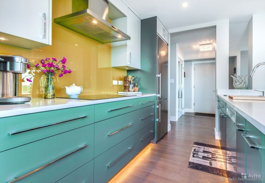 Современные кухни белые с беж