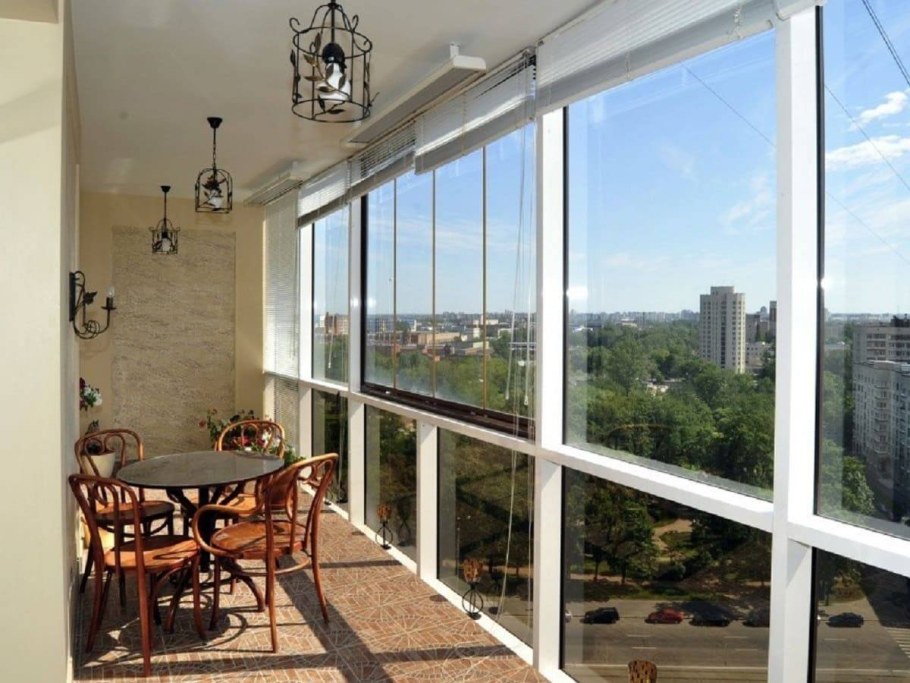 Панорамное остекление лоджии