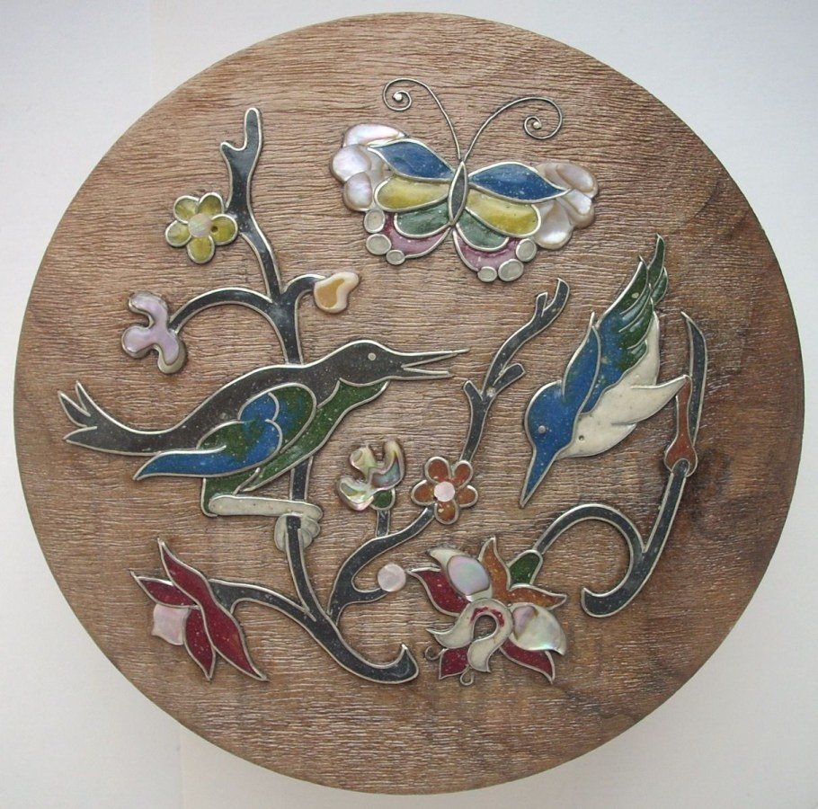 Инкрустация по дереву