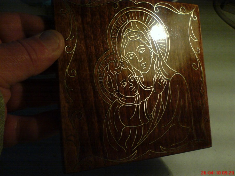 Всечка проволоки в металл