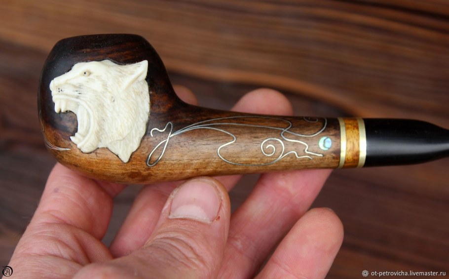 Курительная трубка из ореха