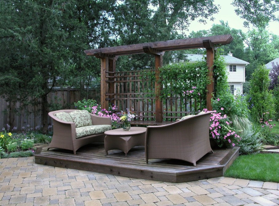 Малые формы на дачном участке