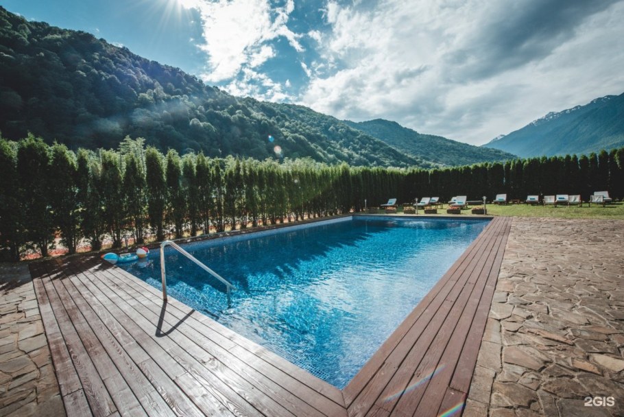 Поляна 1389 Сочи красная Поляна бассейн открытый