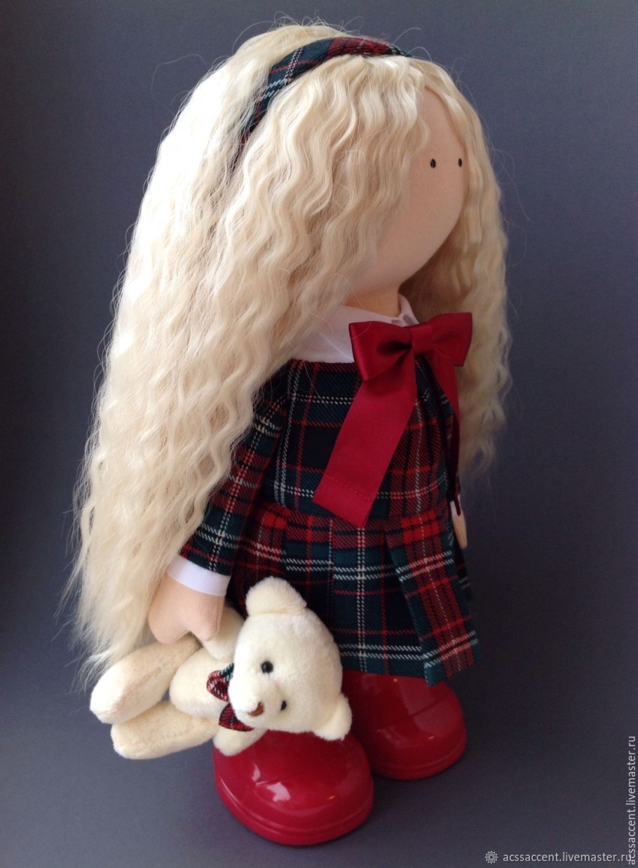 Кукла выпускница