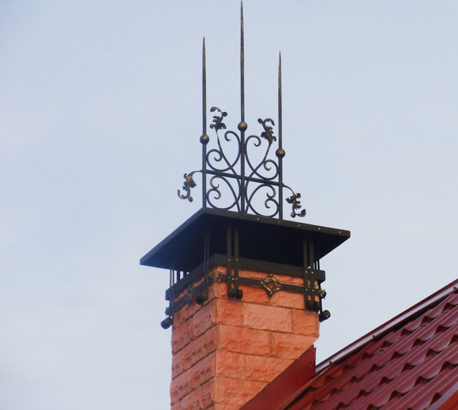 Ковка на дымоход