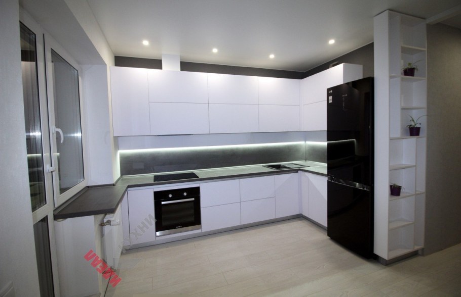 Кухня без ручек