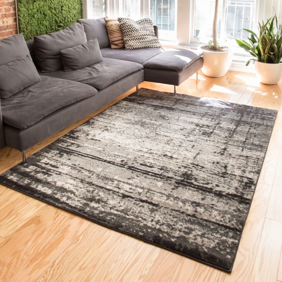 Интерьер с бирюзовым ковром