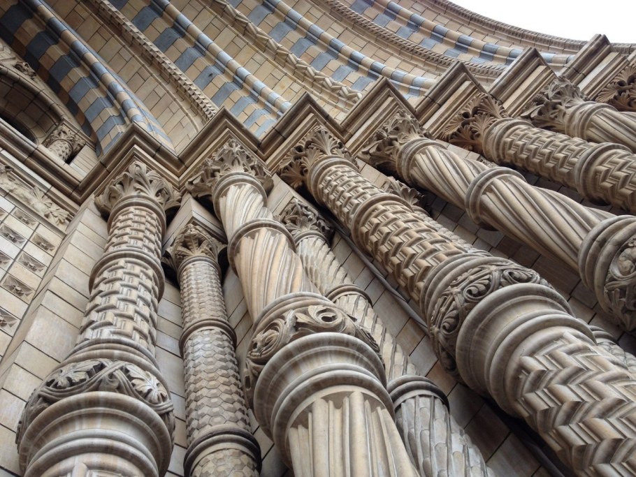 Фактура в архитектуре