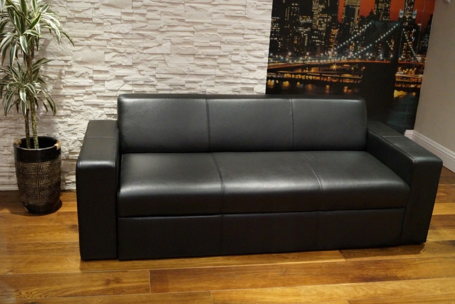 Диван клик-кляк кожзам