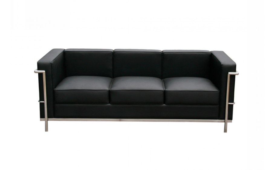 Черный кожаный диван