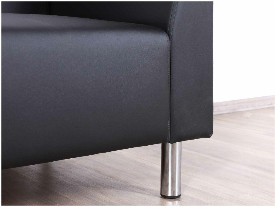 Кресло черное