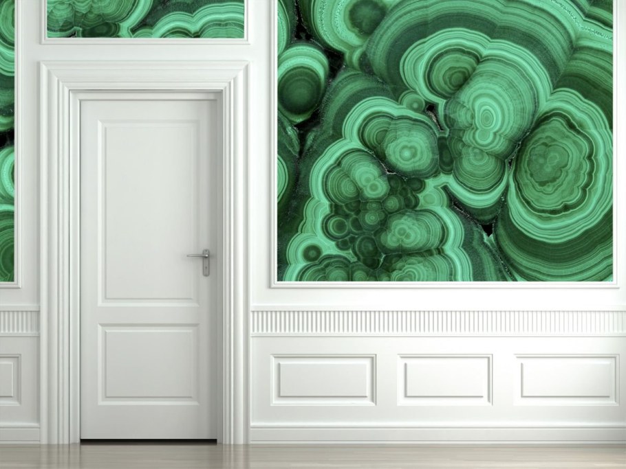 Стена из малахита