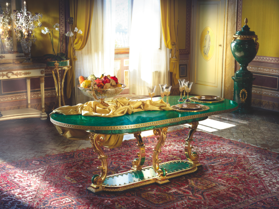 Малахитовая мебель Эрмитажа