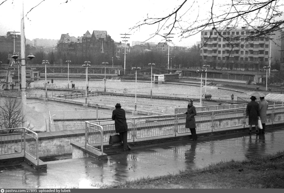 Бассейн Москва 1994