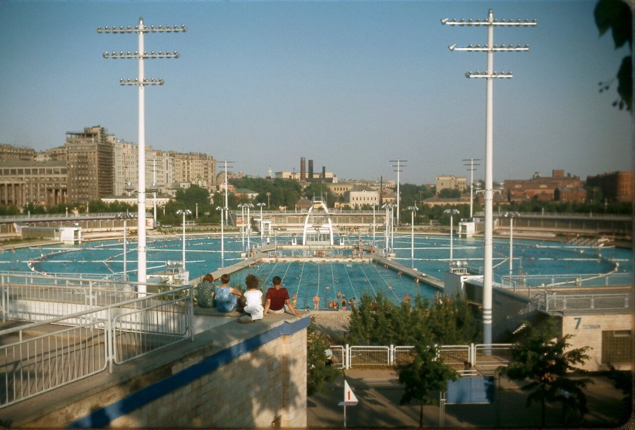 Бассейн Москва 1993