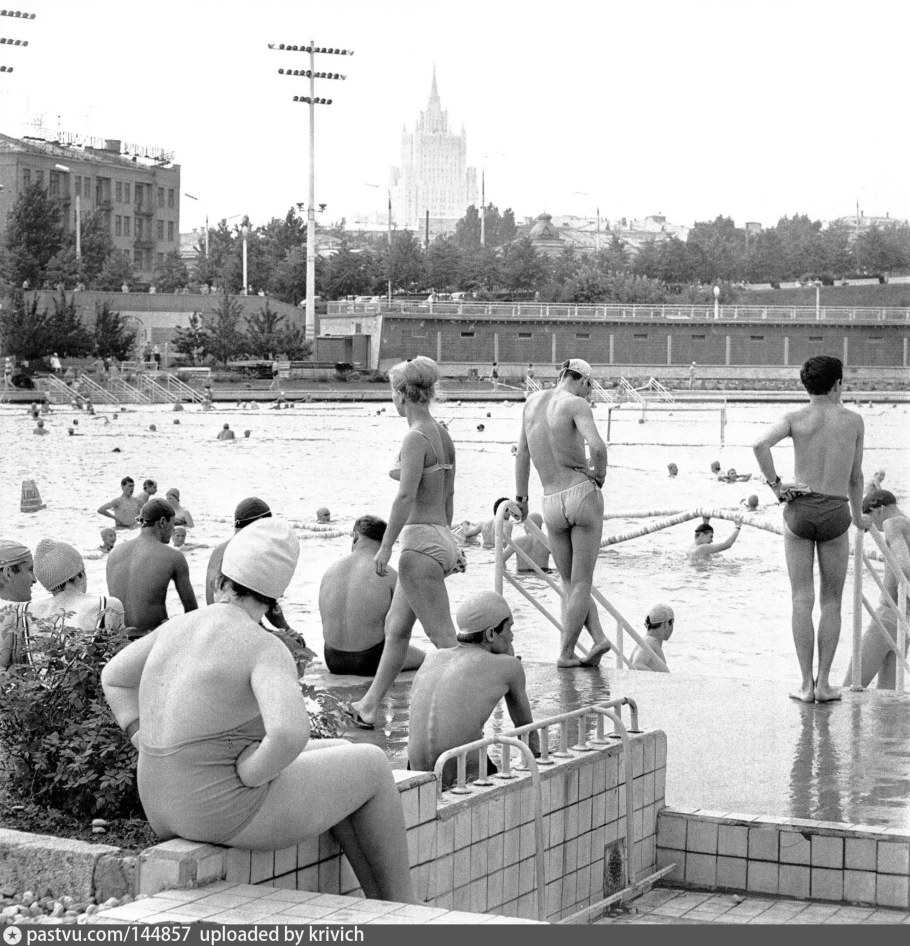 Открытый бассейн Москва СССР