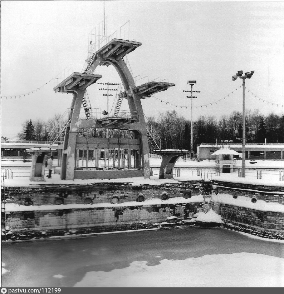 Бассейн Динамо Харьков